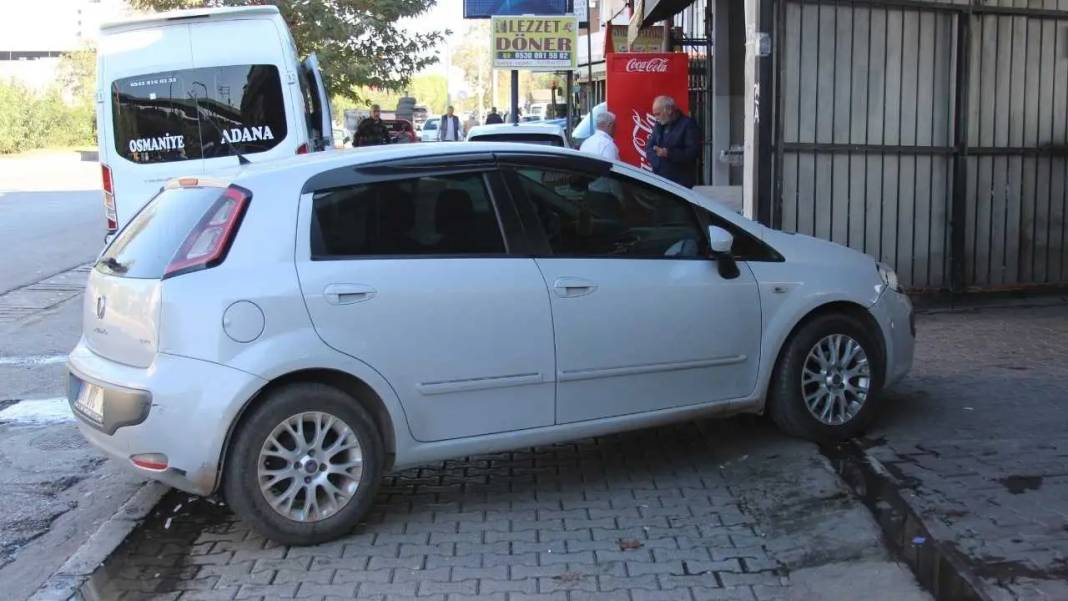 Adana’da Yolun Karşısına Geçmek İsterken Canından Oldu! 4